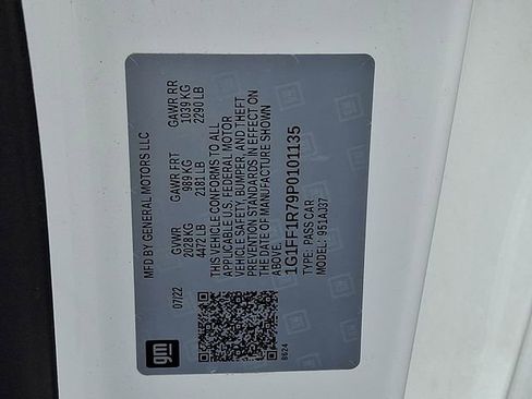 Used 2023 Chevrolet Camaro LT w/ Technology Package image 28