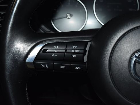 Used 2025 MAZDA MAZDA3 s FWD image 7