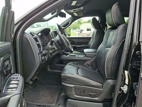 Used 2023 RAM 2500 Limited w/ Off Road Package AWD/4WD image 13