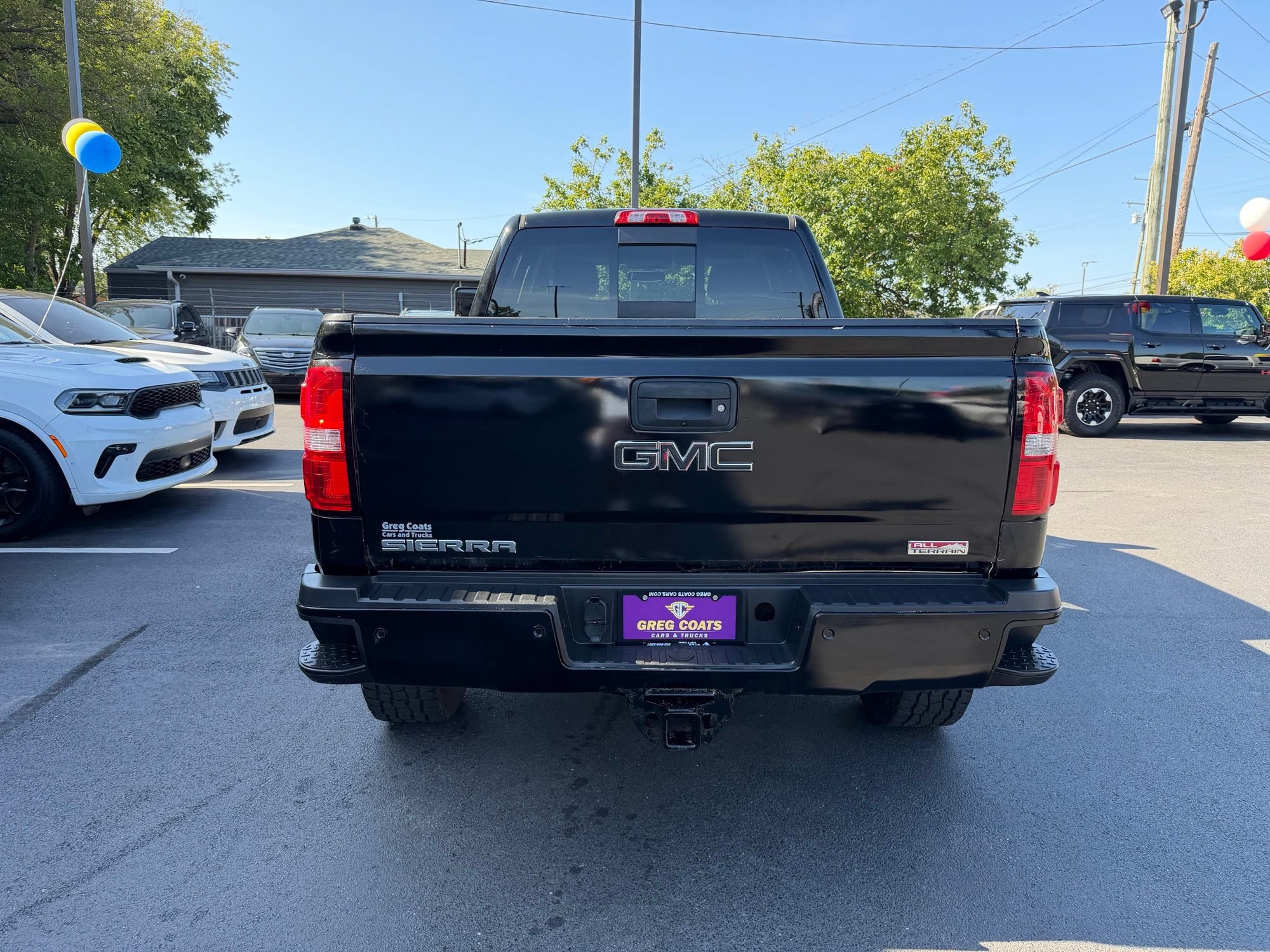 Used 2018 GMC Sierra 2500 SLT w/ All Terrain HD Package AWD/4WD image 4