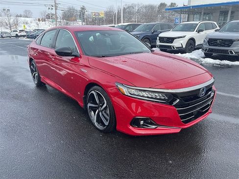 Used 2022 Honda Accord Sport image 3