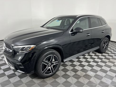 Used 2026 Mercedes-Benz GLC 300 4MATIC image 7