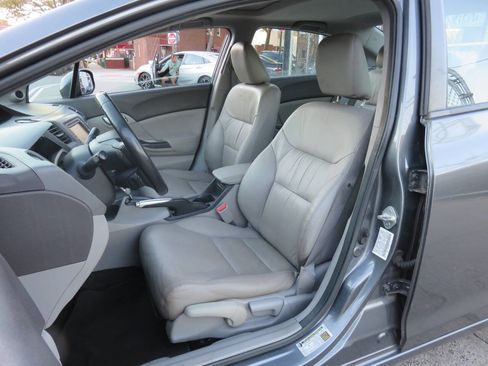 Used 2012 Honda Civic EX-L image 9