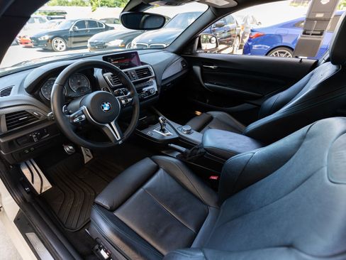 Used 2017 BMW M2 RWD image 19