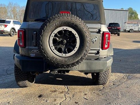 Used 2022 Ford Bronco Outer Banks w/ Sasquatch Package image 7