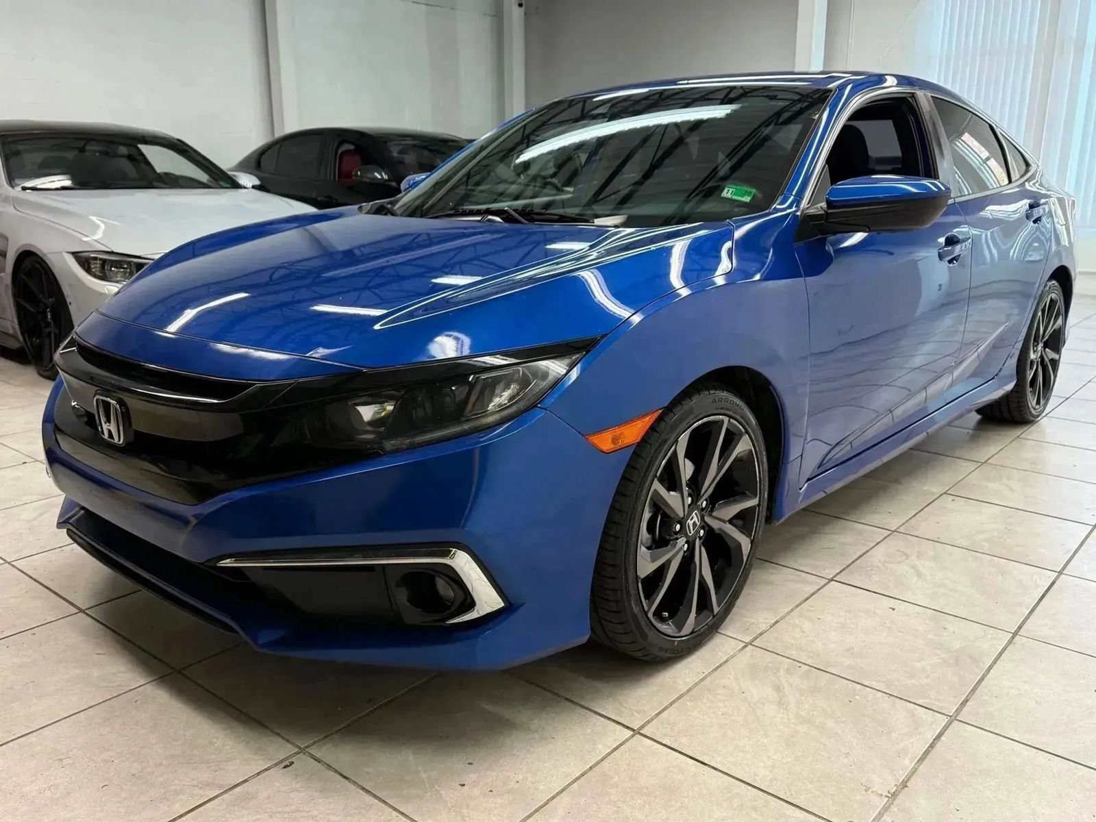 Used 2019 Honda Civic Sport image 3