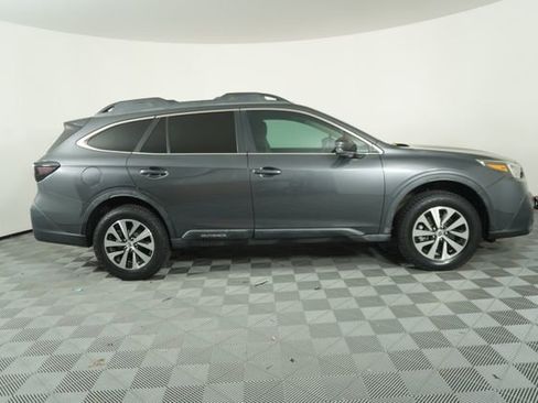 Used 2022 Subaru Outback Premium AWD/4WD image 8