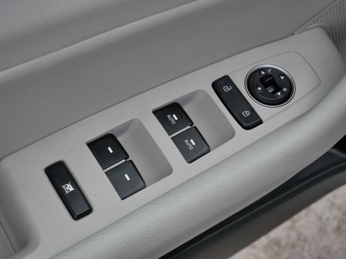 Used 2019 Hyundai Sonata Limited image 19