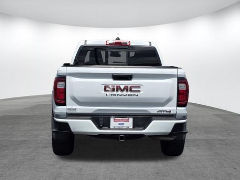 Used 2024 GMC Canyon AT4 AWD/4WD image 5