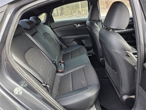 Used 2021 Kia Forte GT-Line image 15