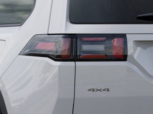 New 2026 Jeep Cherokee Laredo AWD/4WD image 9