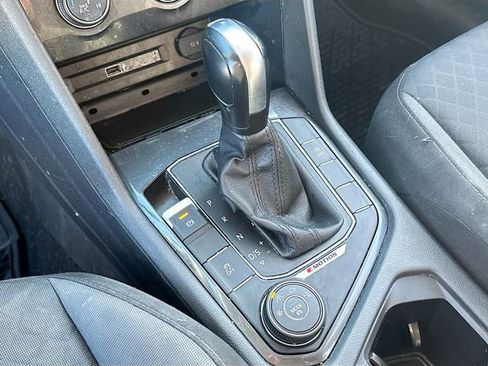 Used 2018 Volkswagen Tiguan S w/ 3rd Row Seat Package image 17