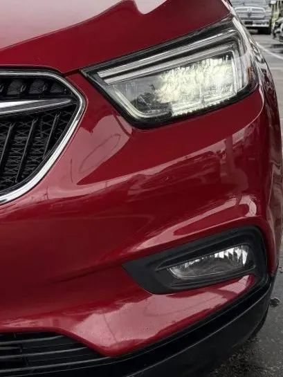 Used 2017 Buick Encore Essence w/ Experience Buick Package FWD image 9