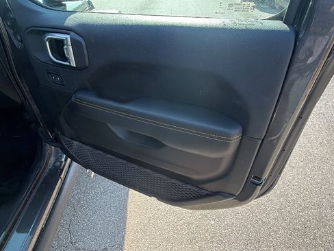 Used 2025 Jeep Wrangler Backcountry AWD/4WD image 18