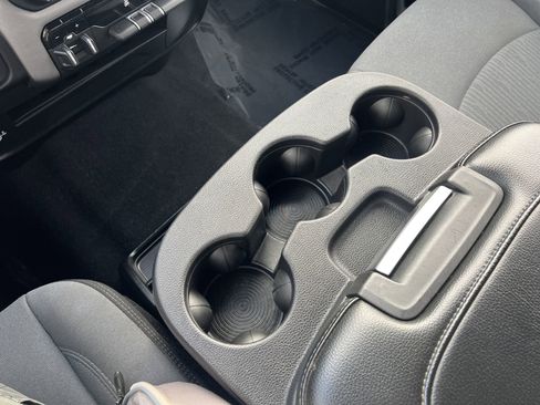 Used 2024 RAM 2500 Big Horn w/ Bed Utility Group image 13