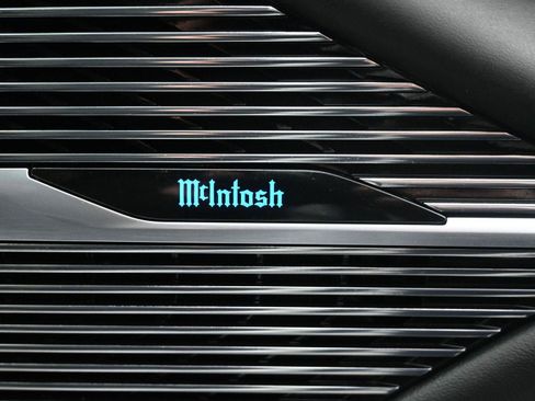 Used 2024 Jeep Grand Wagoneer Series III image 8