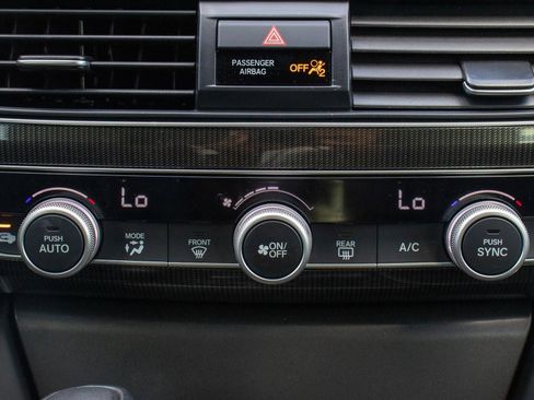 Used 2022 Honda Accord Sport image 21