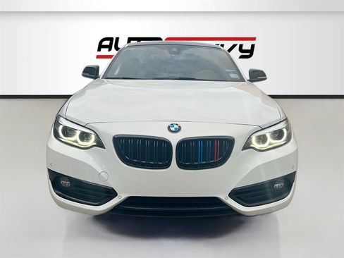 Used 2019 BMW 230i Coupe w/ Convenience Package image 2