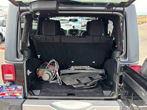 Used 2015 Jeep Wrangler Unlimited Sahara w/ Connectivity Group image 22