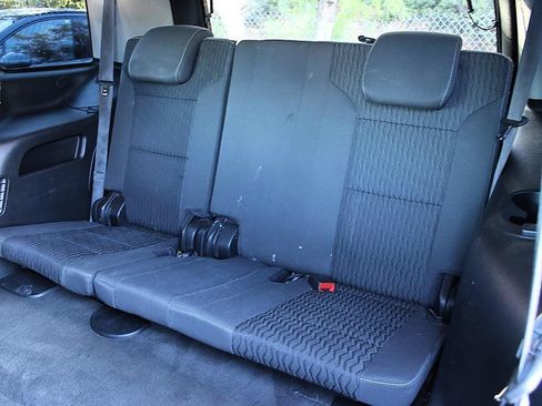Used 2015 GMC Yukon SLE w/ Convenience Package RWD image 13