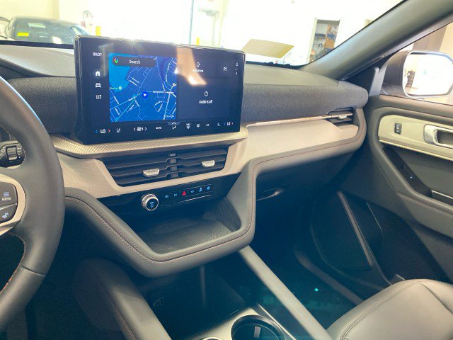 New 2027 Ford Explorer Active w/ Active Comfort Package AWD/4WD image 14