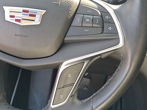 Used 2017 Cadillac XT5 Luxury w/ Driver Awareness Package AWD/4WD image 24