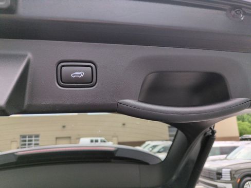 Used 2025 Hyundai Tucson SEL FWD image 38