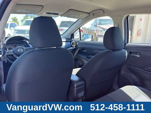 Used 2024 Nissan Versa SV FWD image 24
