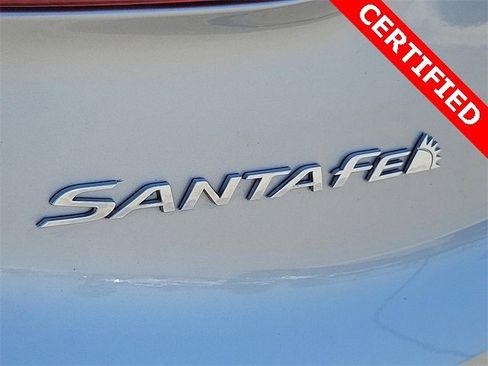 Used 2023 Hyundai Santa Fe SEL image 19