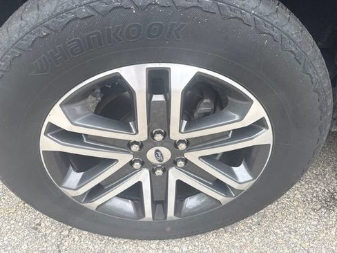 Used 2023 Ford F150 XL w/ STX Appearance Package AWD/4WD image 9