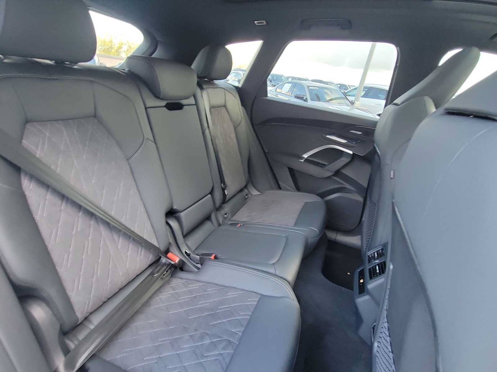 New 2026 Audi SQ5 Premium Plus AWD/4WD image 20