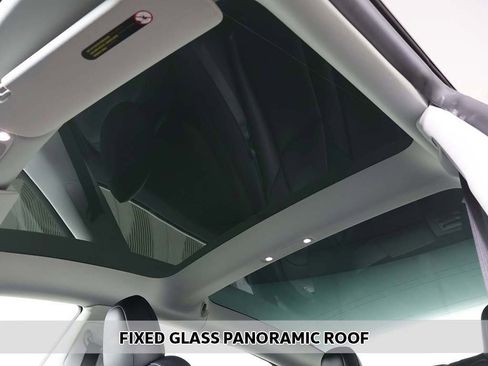 Used 2023 Tesla Model 3 Performance image 5