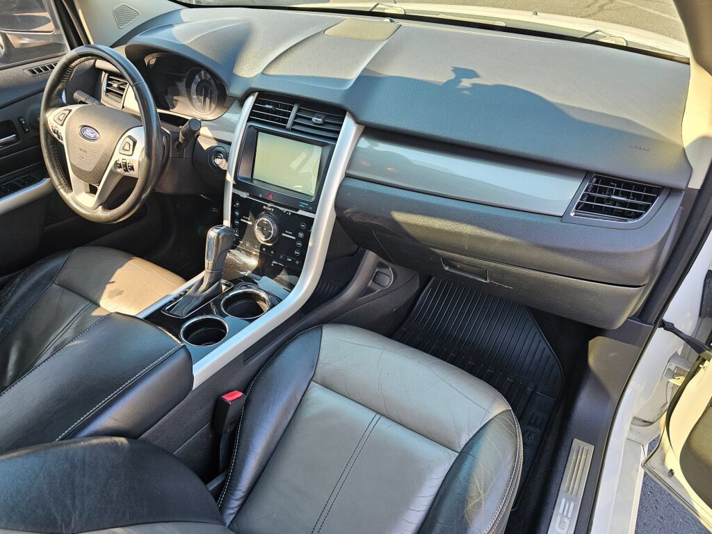 Used 2011 Ford Edge Sport w/ Driver Entry Pkg AWD/4WD image 11