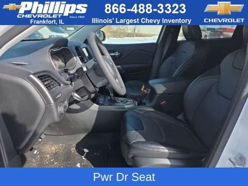 Used 2022 Jeep Cherokee Latitude Lux image 8