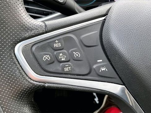 Used 2023 Chevrolet Malibu LT image 11