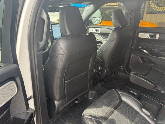 Used 2021 Ford Explorer ST w/ Equipment Group 401A AWD/4WD image 10