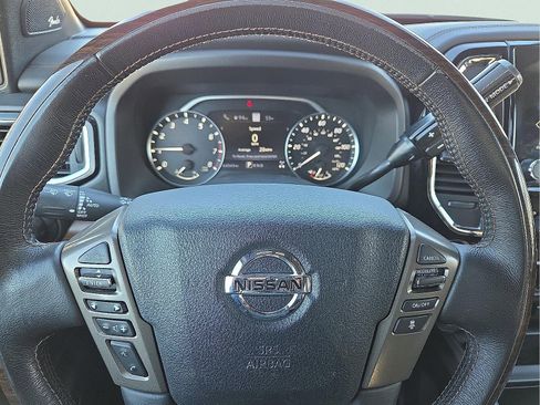 Used 2021 Nissan Titan Platinum Reserve w/ Moonroof Package image 24