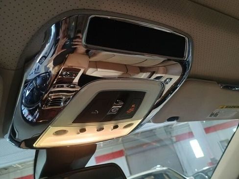 Used 2015 Rolls-Royce Ghost image 15