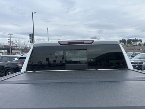 Used 2020 Chevrolet Silverado 1500 LT Trail Boss image 10