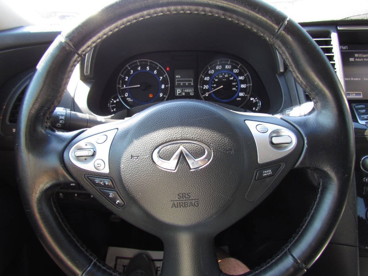 Used 2012 INFINITI FX35 AWD w/ Premium Pkg image 22