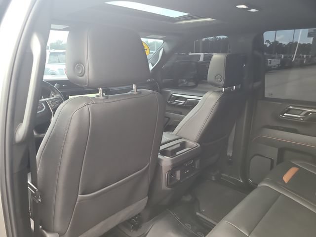 Used 2024 GMC Sierra 2500 AT4 w/ AT4 Premium Plus Package AWD/4WD image 12