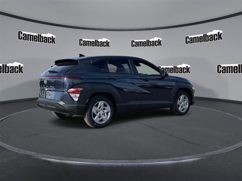 New 2026 Hyundai Kona SE image 7