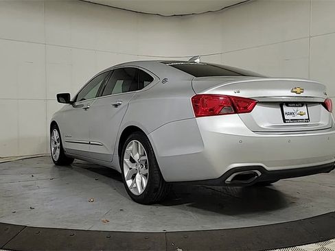Used 2019 Chevrolet Impala Premier w/ Premier Convenience Package image 6
