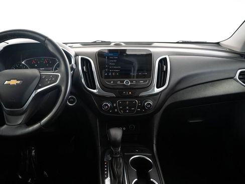 Used 2022 Chevrolet Equinox LT AWD/4WD image 17