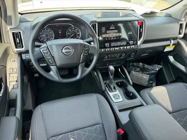 New 2026 Nissan Frontier SV w/ Tow Package AWD/4WD image 12