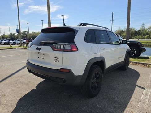 Used 2022 Jeep Cherokee Latitude w/ Sun & Sound Group image 5