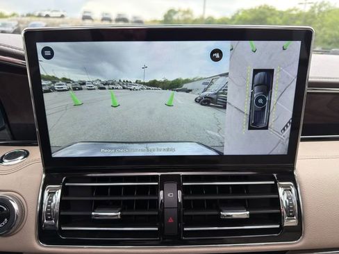 Used 2024 Lincoln Navigator L Reserve AWD/4WD image 33