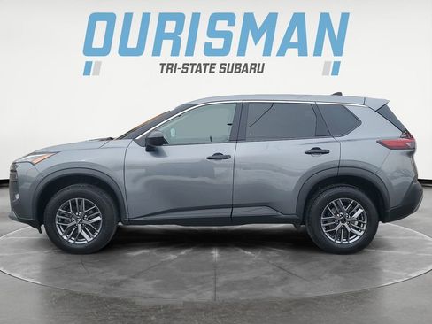 Used 2023 Nissan Rogue S image 3