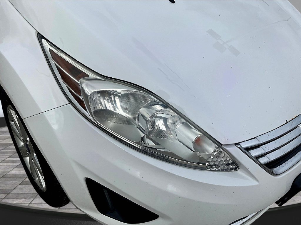 Used 2012 Ford Fiesta SE FWD image 33