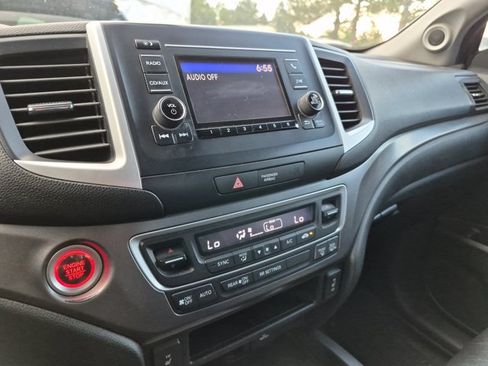 Used 2017 Honda Ridgeline RTL image 12